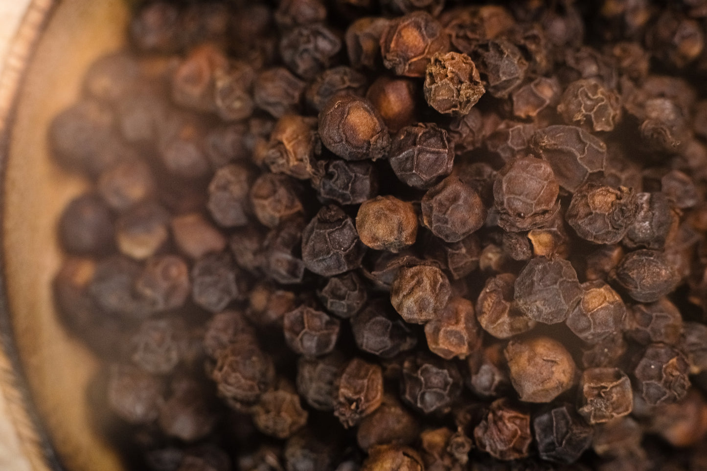 Poivre noir de Tellicherry cultivé en Inde (Kerala)
